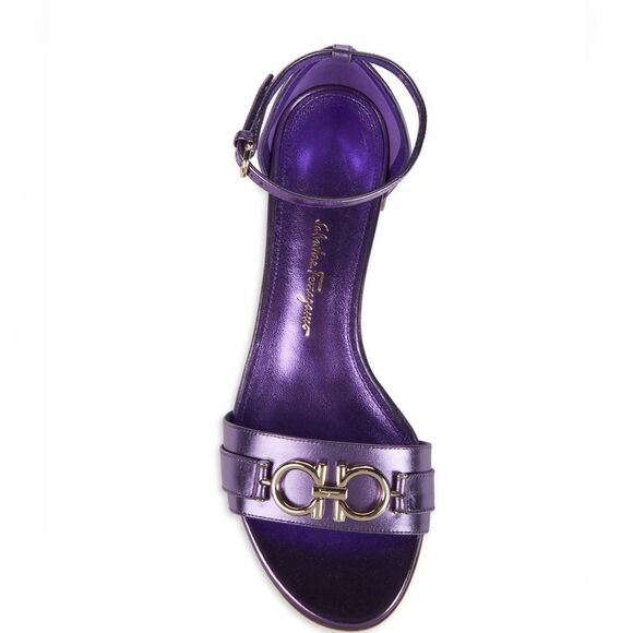 Salvatore Ferragamo Como 30 Metallic leather Sandals - Picture 2 of 9